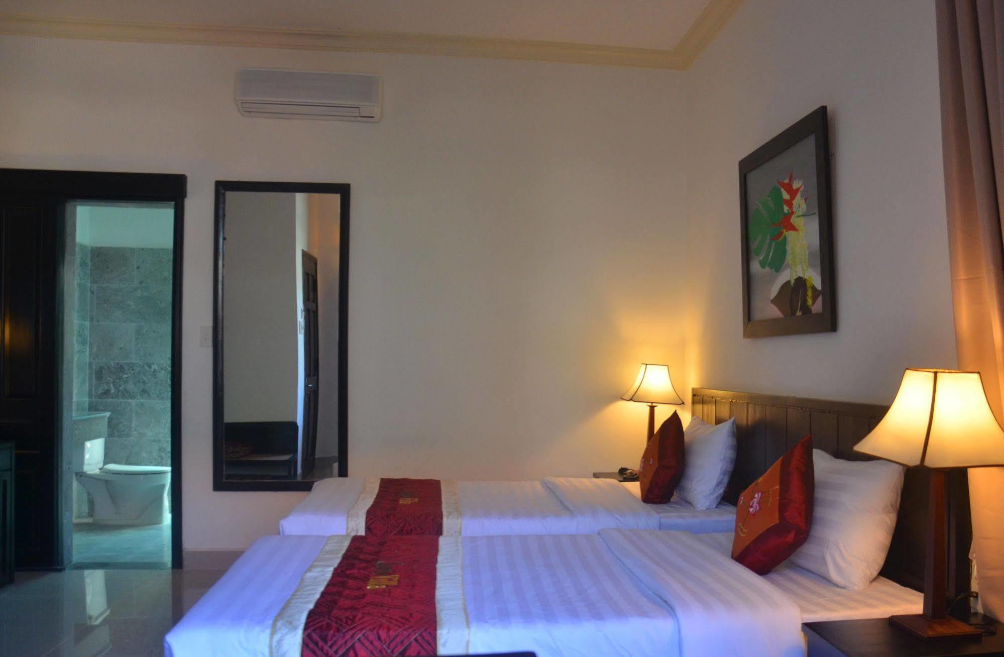 Hoi An Red Frangipani Villa Экстерьер фото